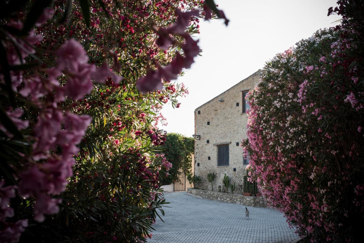 Agriturismo Baglio Lauria Campobello di Licata 外观 照片